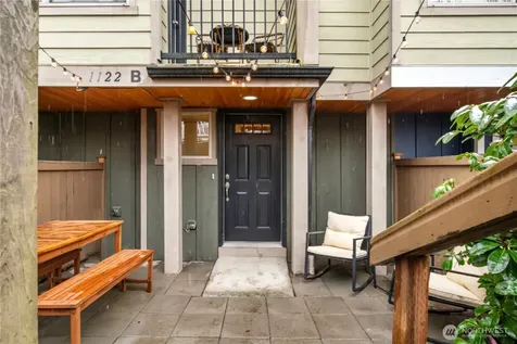 1122 N 92nd Street Seattle WA 98103