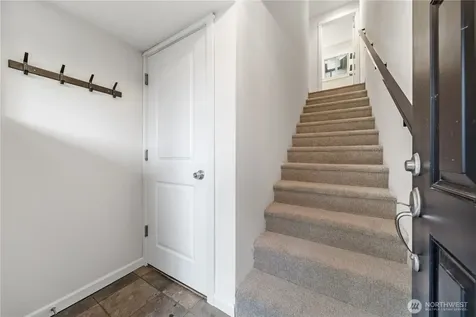 1122 N 92nd Street Seattle WA 98103