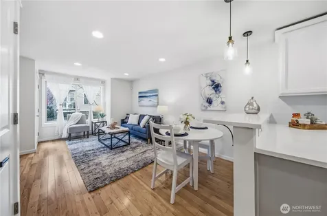 1122 N 92nd Street Seattle WA 98103