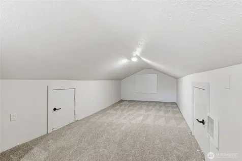 1221 S 101st Street Seattle WA 98168