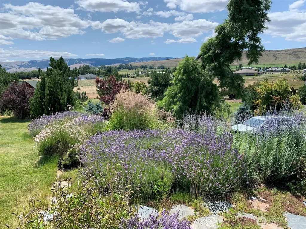 610 Meadow View Drive Ellensburg WA 98926