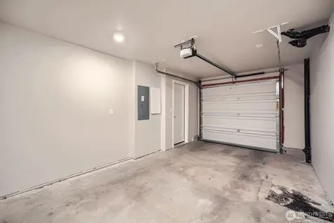 1803 SW 96th Lane Seattle WA 98106
