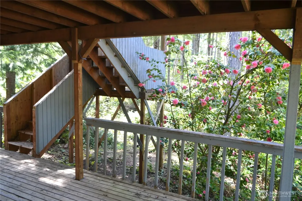 80 NE Collins Drive E Tahuya WA 98588