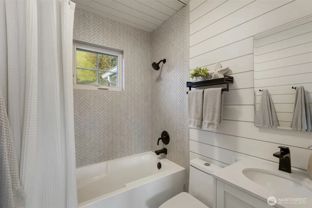 1180 Beckett Point Road Port Townsend WA 98368
