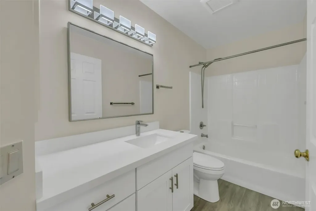 18397 NE 97th Court Redmond WA 98052