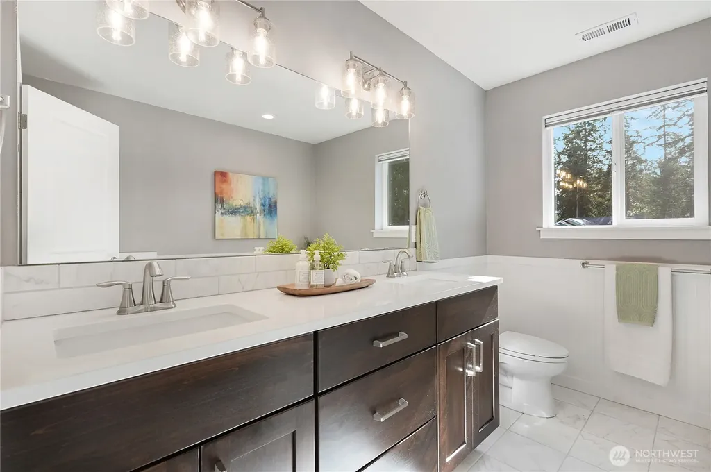 2257 W Rosecrans Port Townsend WA 98368