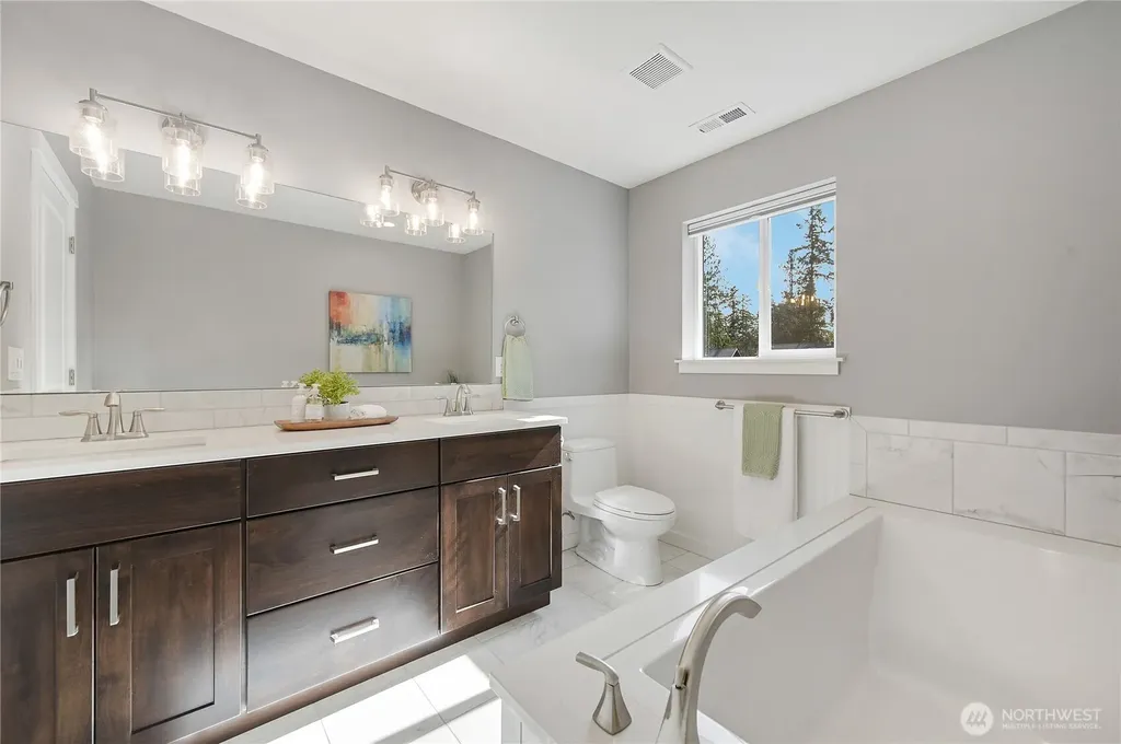 2257 W Rosecrans Port Townsend WA 98368