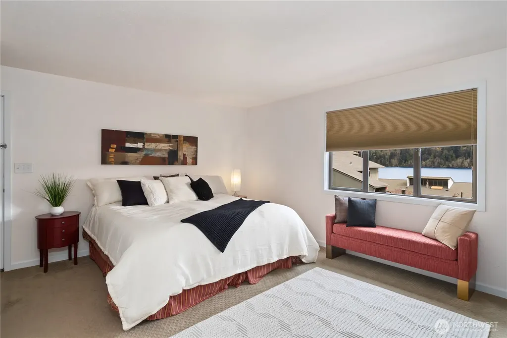 60 Hood Way NW Port Ludlow WA 98365