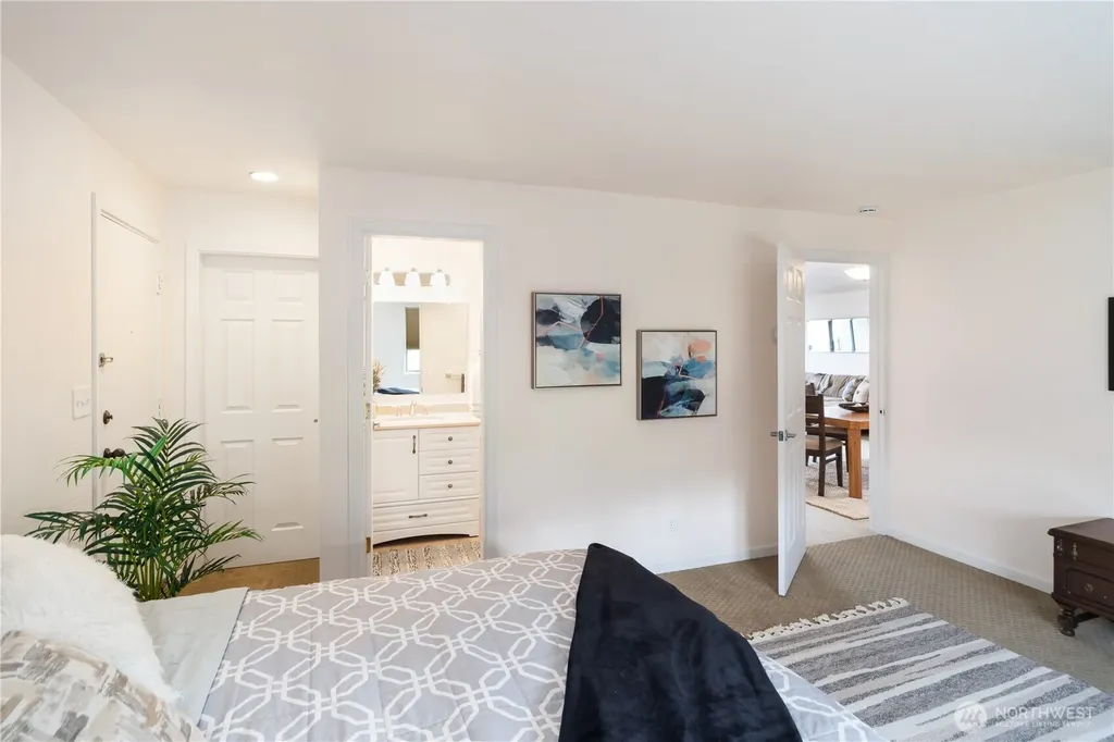 60 Hood Way NW Port Ludlow WA 98365
