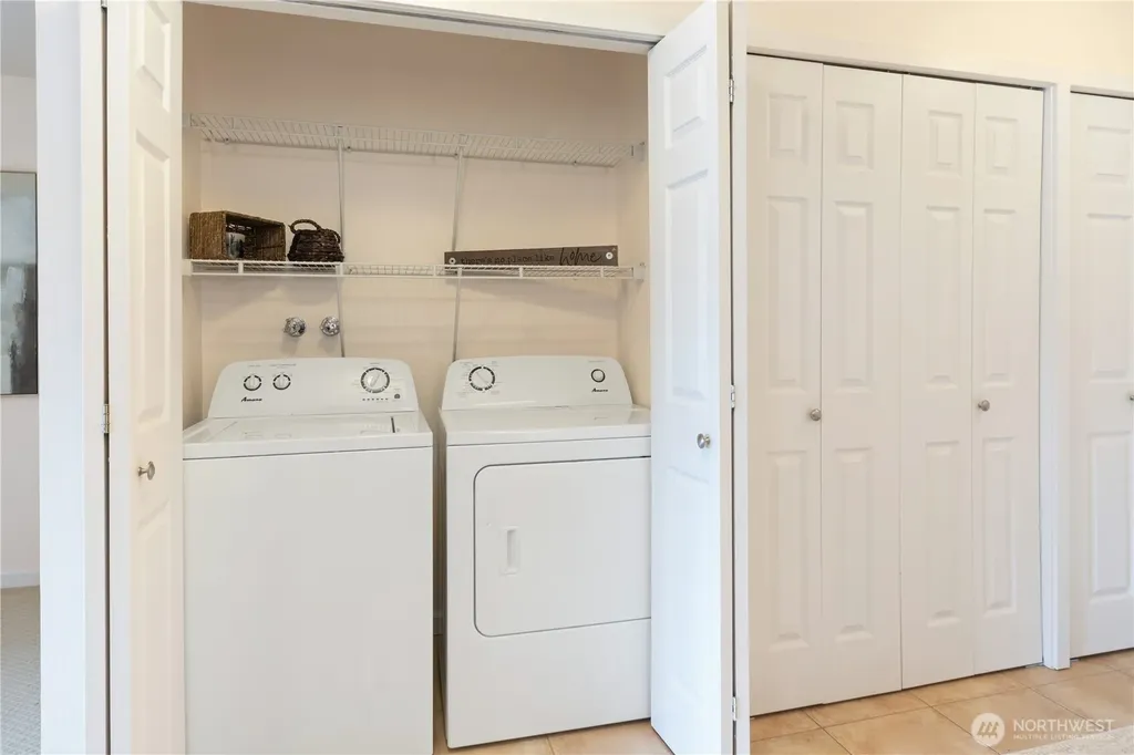 60 Hood Way NW Port Ludlow WA 98365