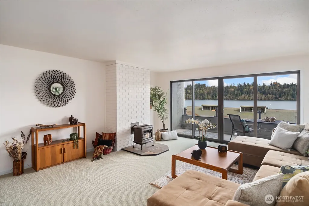 60 Hood Way NW Port Ludlow WA 98365