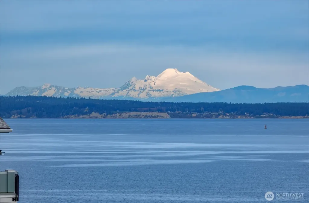60 Hood Way NW Port Ludlow WA 98365