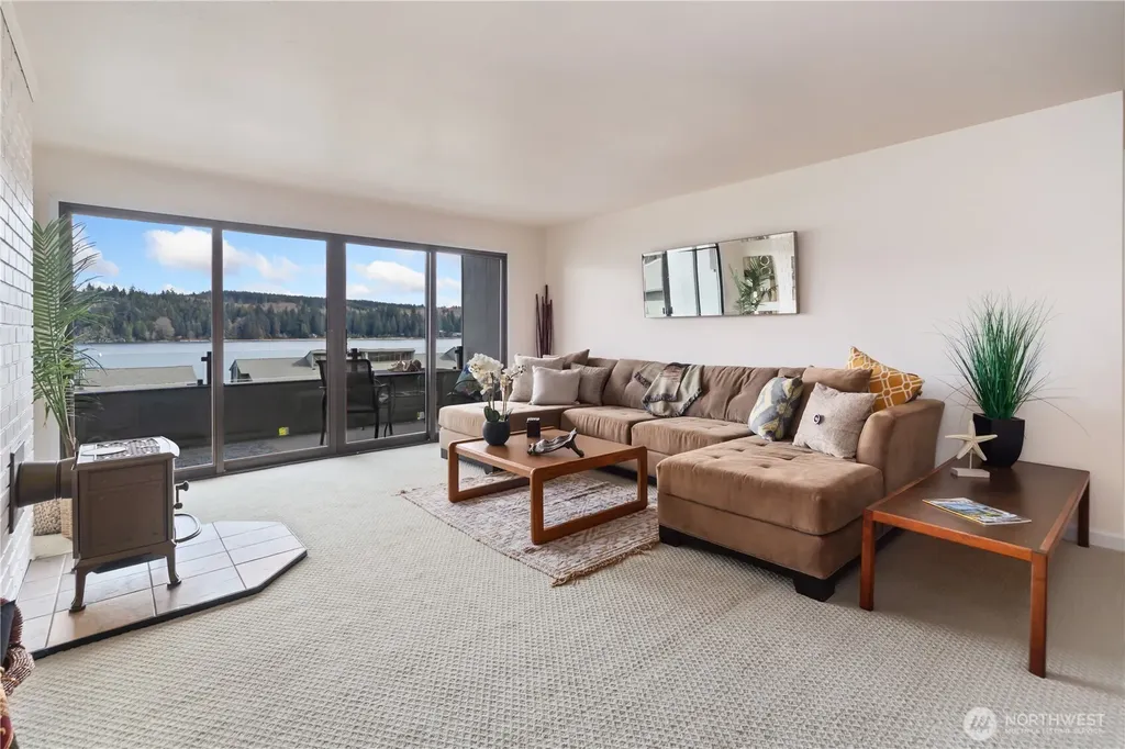 60 Hood Way NW Port Ludlow WA 98365