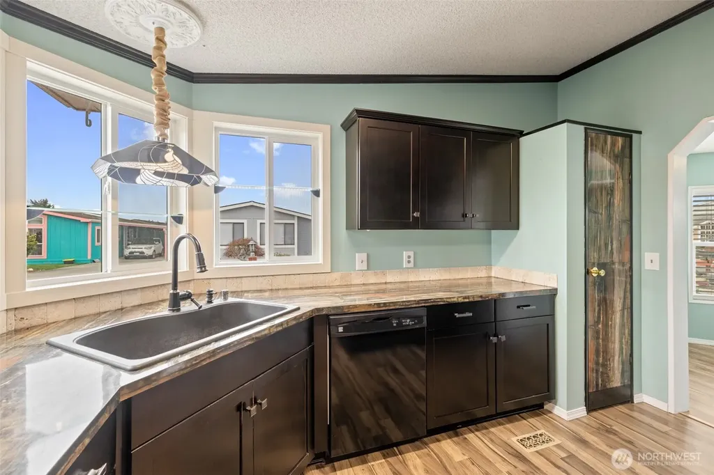 325 N 5th Avenue Sequim WA 98382
