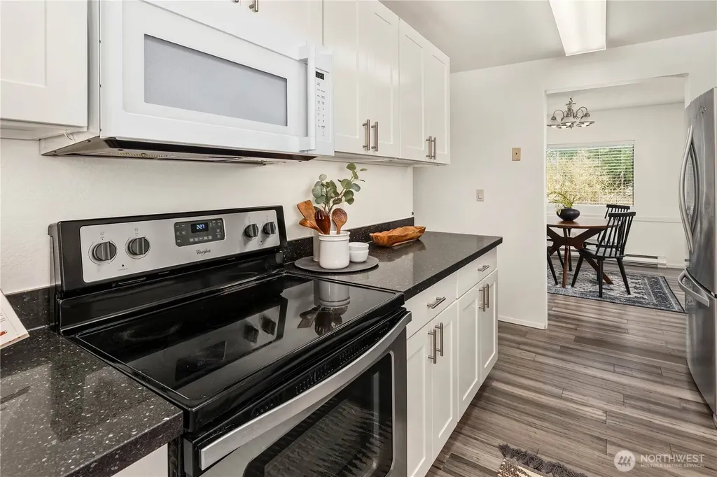 13820 NE 65th Street Redmond WA 98052