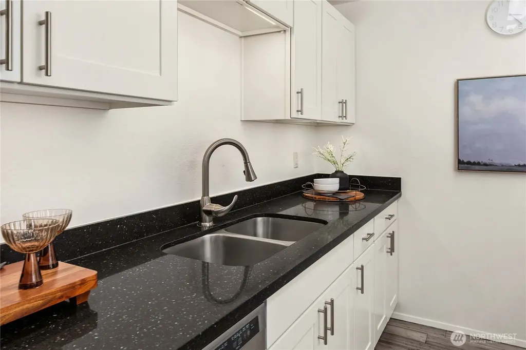 13820 NE 65th Street Redmond WA 98052