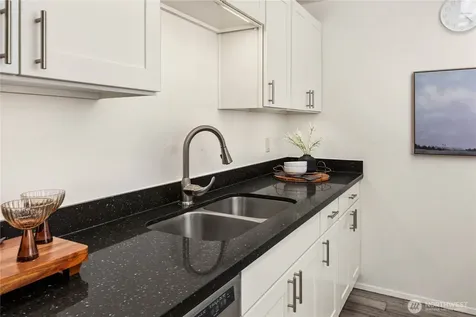 13820 NE 65th Street Redmond WA 98052