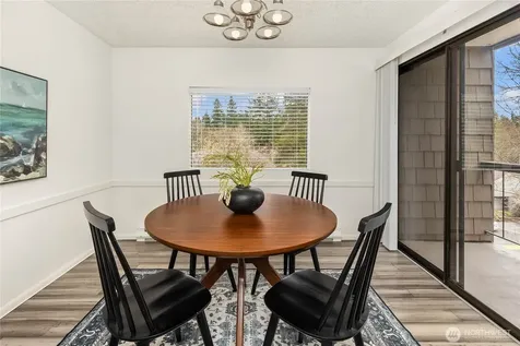 13820 NE 65th Street Redmond WA 98052