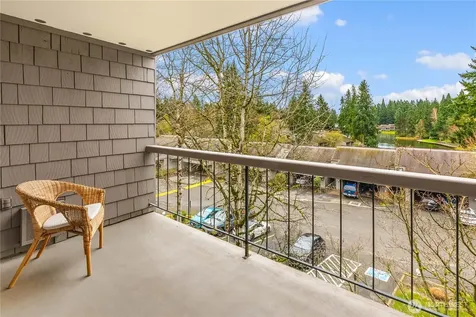 13820 NE 65th Street Redmond WA 98052