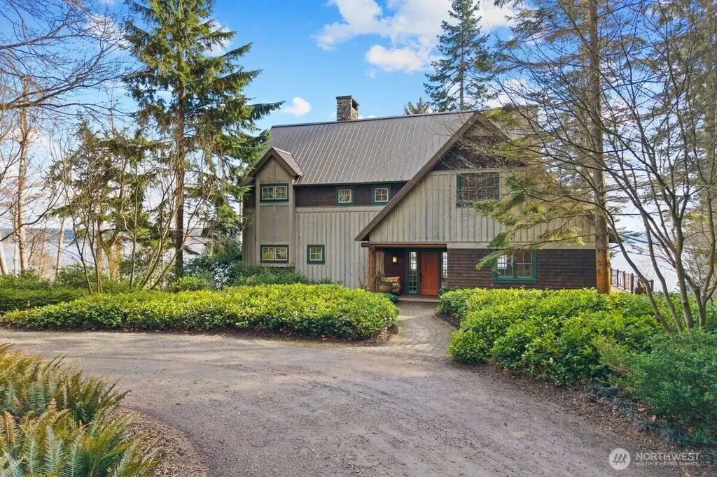 2063 Thorndyke Road Port Ludlow WA 98365
