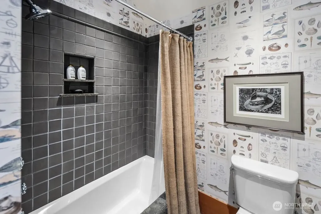 2063 Thorndyke Road Port Ludlow WA 98365