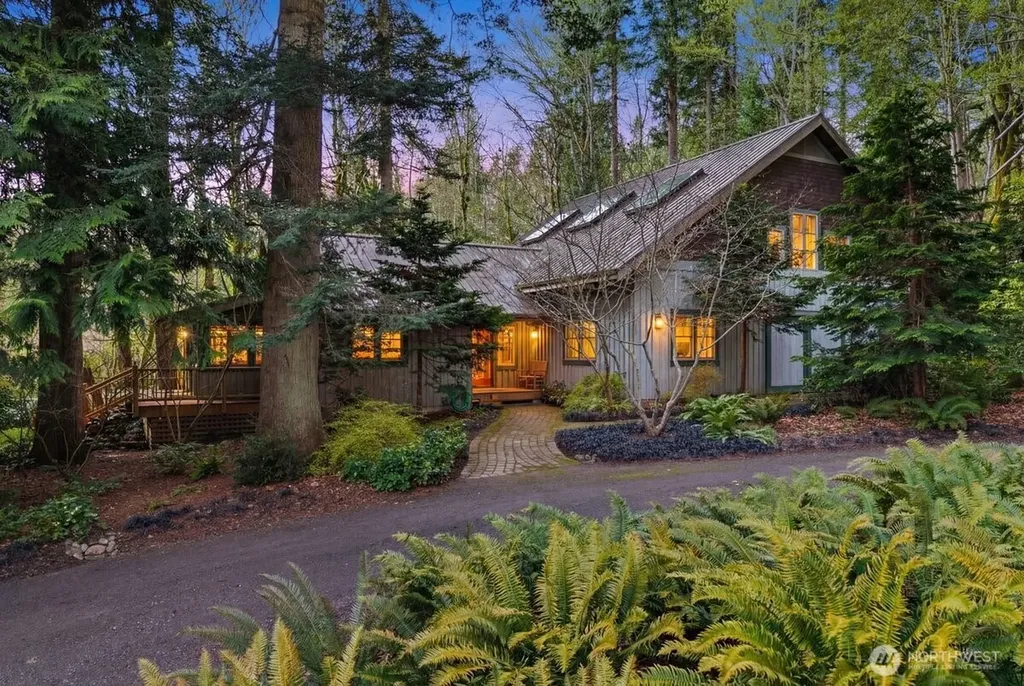 2063 Thorndyke Road Port Ludlow WA 98365