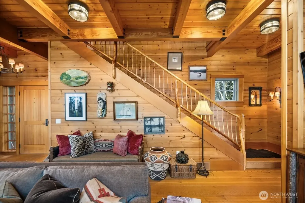 2063 Thorndyke Road Port Ludlow WA 98365
