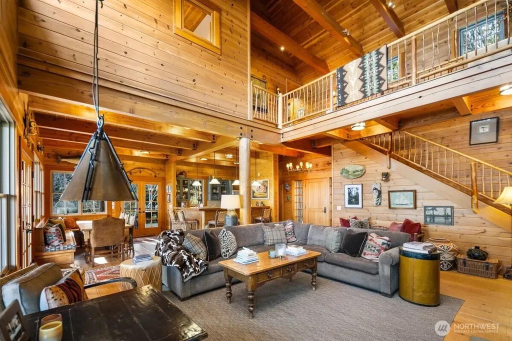 2063 Thorndyke Road Port Ludlow WA 98365
