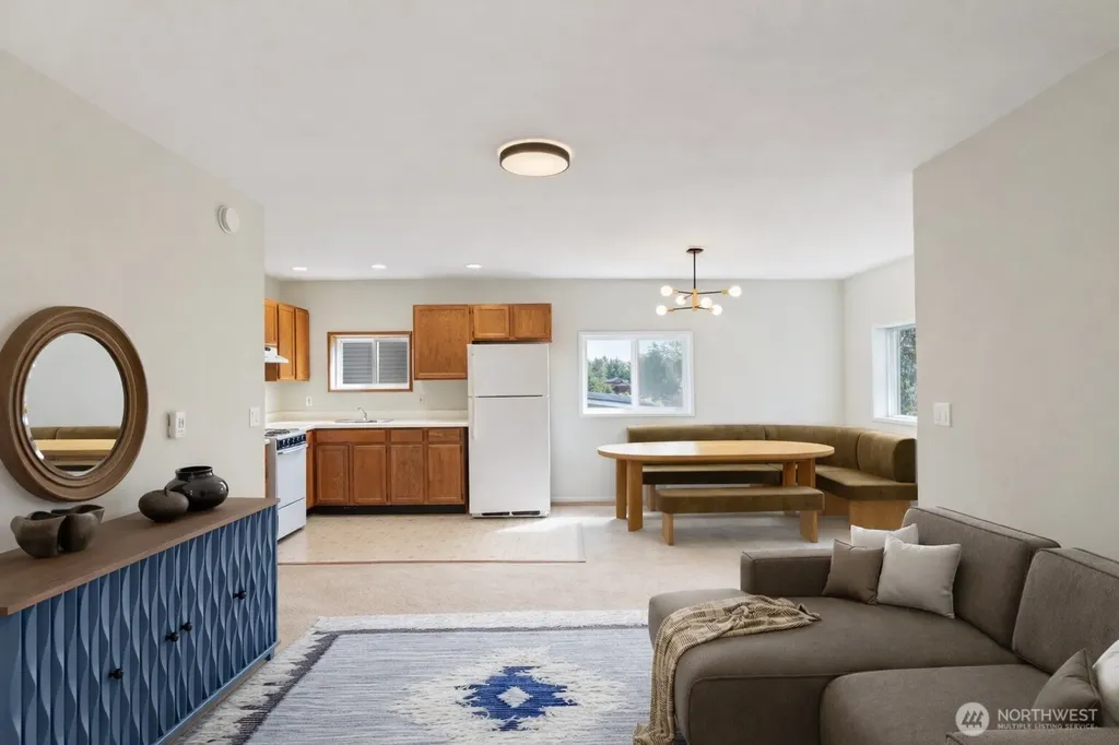 628 Weatherwax Loop NE Ocean Shores WA 98569