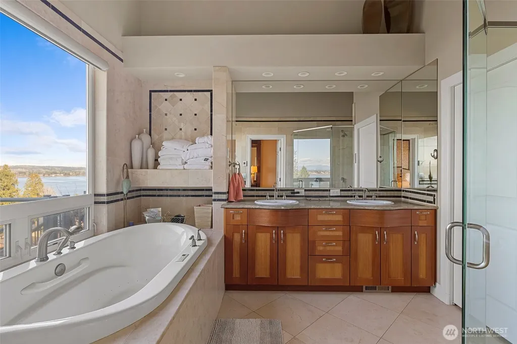 5464 Puffin Place Blaine WA 98230