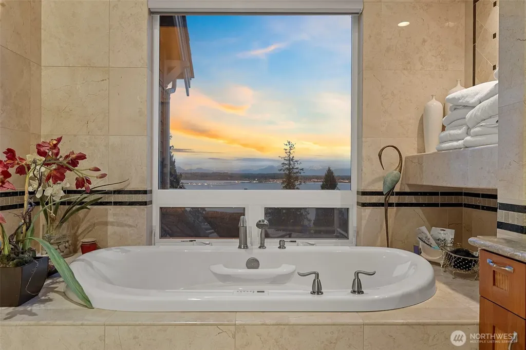 5464 Puffin Place Blaine WA 98230