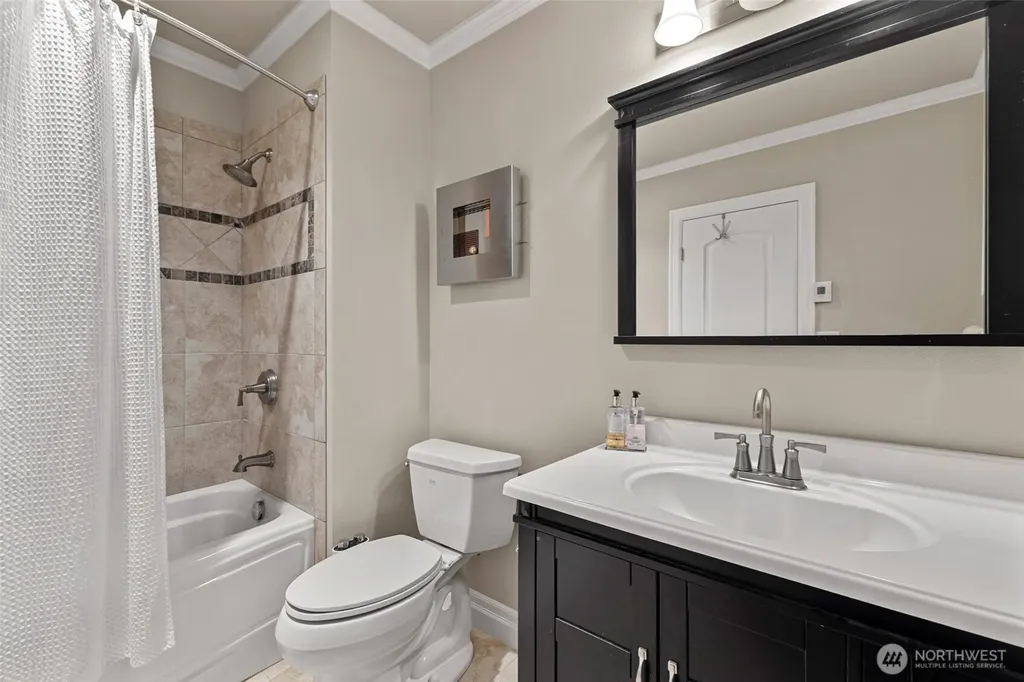5464 Puffin Place Blaine WA 98230