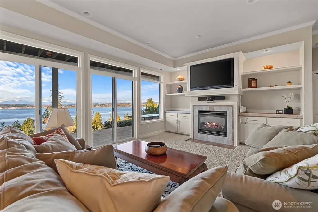 5464 Puffin Place Blaine WA 98230
