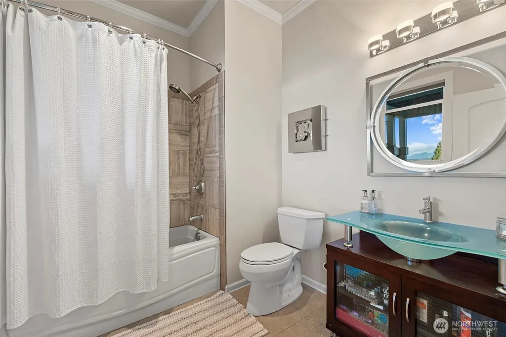 5464 Puffin Place Blaine WA 98230