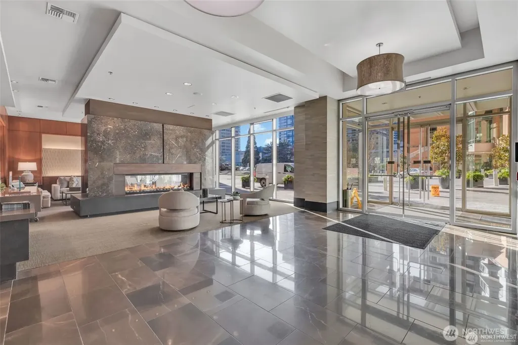 10650 NE 9th Place Bellevue WA 98004