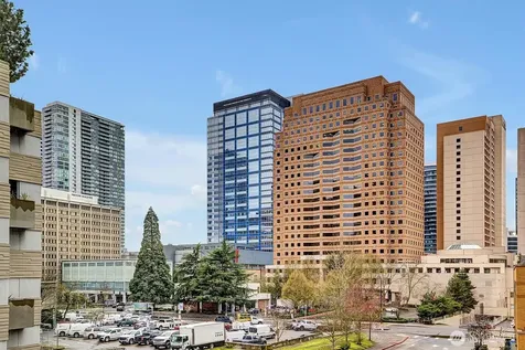 10650 NE 9th Place Bellevue WA 98004