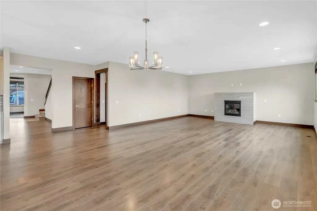 25212 138th Place SE Kent WA 98042