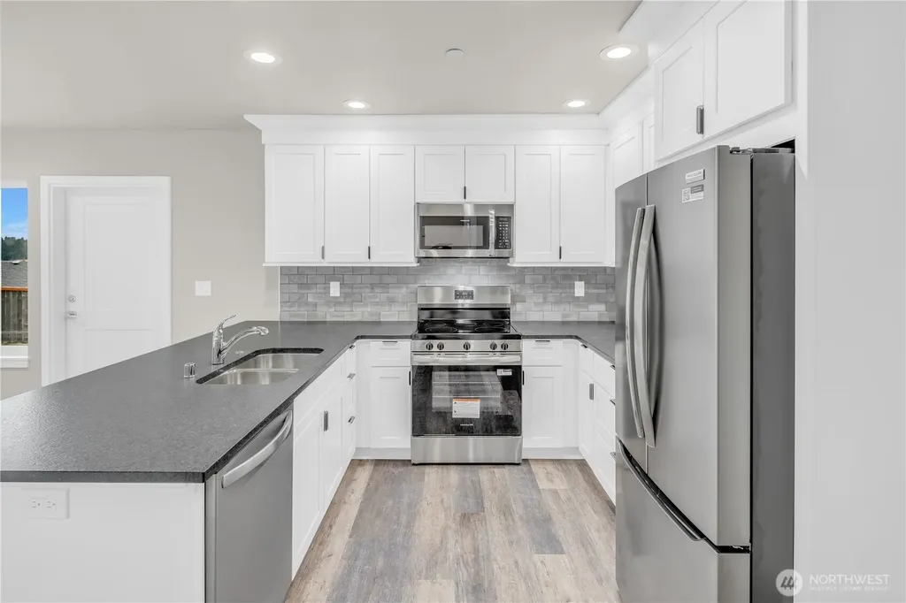 25212 138th Place SE Kent WA 98042