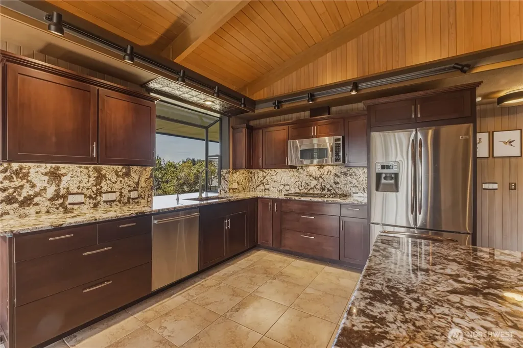 218 Sunnyslope Heights Road Wenatchee WA 98801