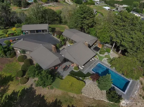 218 Sunnyslope Heights Road Wenatchee WA 98801