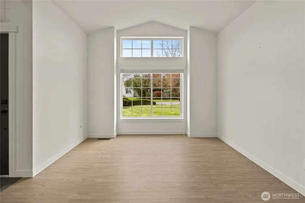 8401 152nd Avenue E Puyallup WA 98372