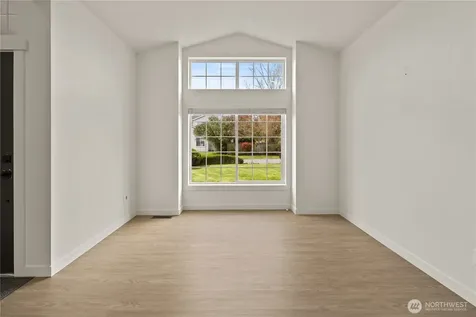 8401 152nd Avenue E Puyallup WA 98372