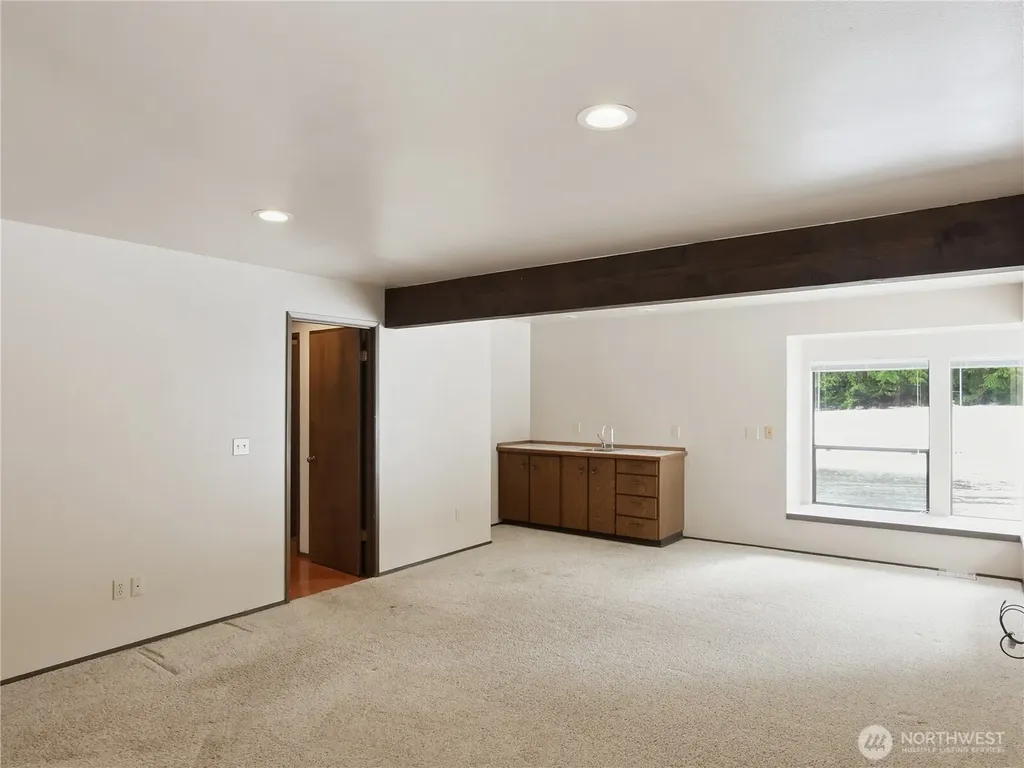 23920 SE 371 Street Enumclaw WA 98022