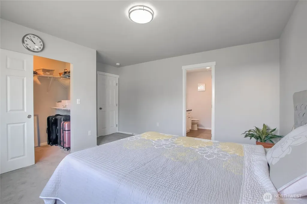 1430 SW 352nd Court Federal Way WA 98023