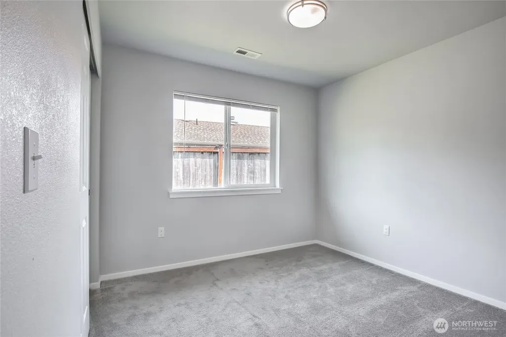 1430 SW 352nd Court Federal Way WA 98023