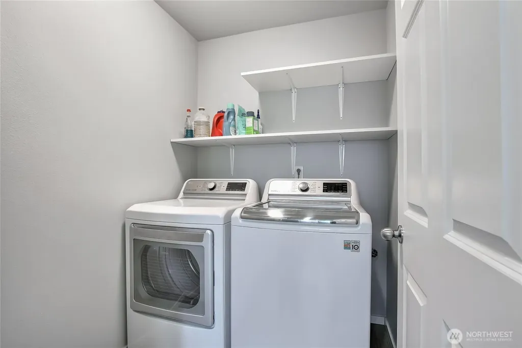 1430 SW 352nd Court Federal Way WA 98023
