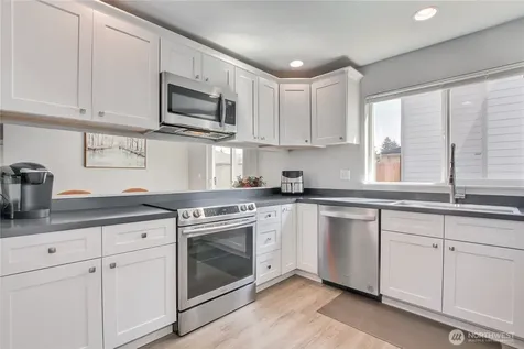 1430 SW 352nd Court Federal Way WA 98023