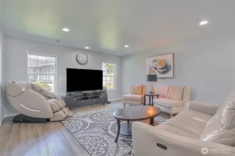 1430 SW 352nd Court Federal Way WA 98023