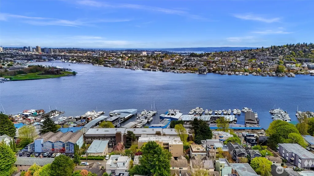 2134 Waverly Place N Seattle WA 98109