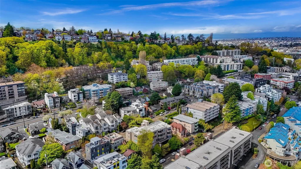 2134 Waverly Place N Seattle WA 98109